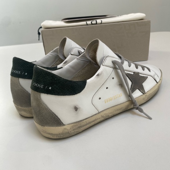 Golden Goose Superstar Sneaker White Leather/Green Suede/Gray sz 41 New in Box - Picture 12 of 13